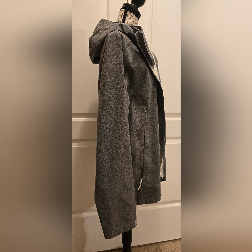 The North Face HyVent 2.5L Waterproof Gray Hooded Jacket XL - Picture 5 of 15